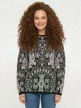 Kitty Hawk Vintage Black & White Sweater - Medium